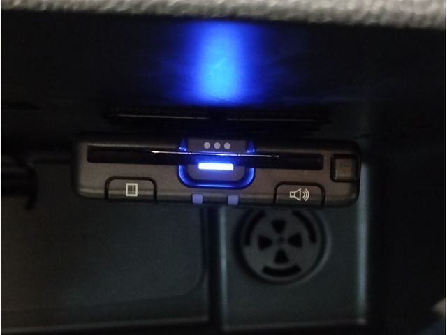 BMW MINI ONE 2023 Image 31