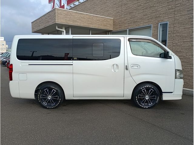 NISSAN NV350 CARAVAN 4WD 2013 Image 31