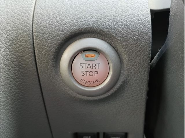 NISSAN NV350 CARAVAN 4WD 2013 Image 31