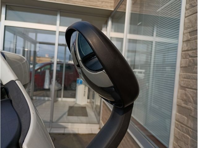 NISSAN NV350 CARAVAN 4WD 2013 Image 31