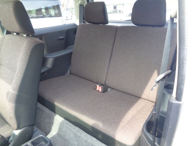 MITSUBISHI PAJERO MINI 2012 Image 31