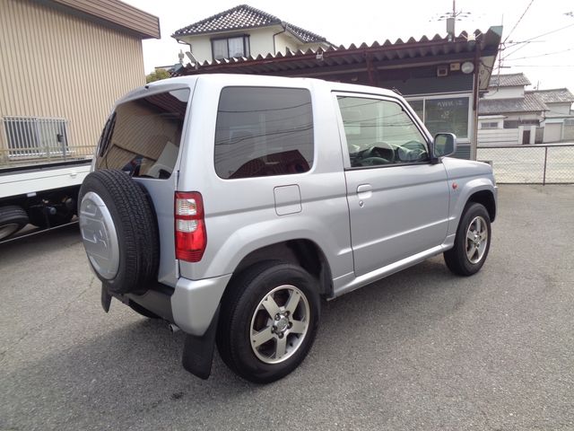 MITSUBISHI PAJERO MINI 2012 Image 31