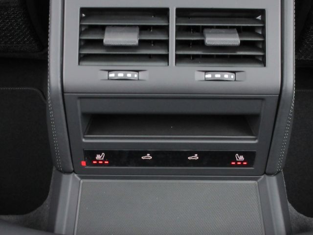 PORSCHE PANAMERA 2025 Image 31