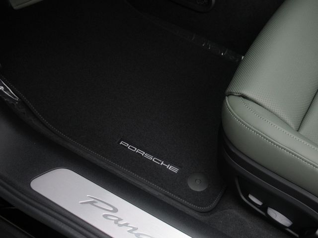 PORSCHE PANAMERA 2025 Image 31