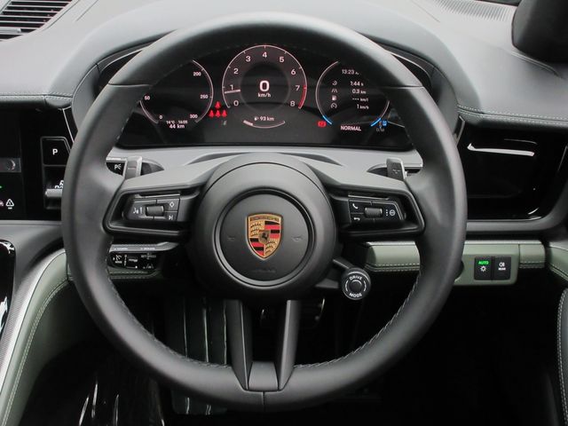 PORSCHE PANAMERA 2025 Image 31
