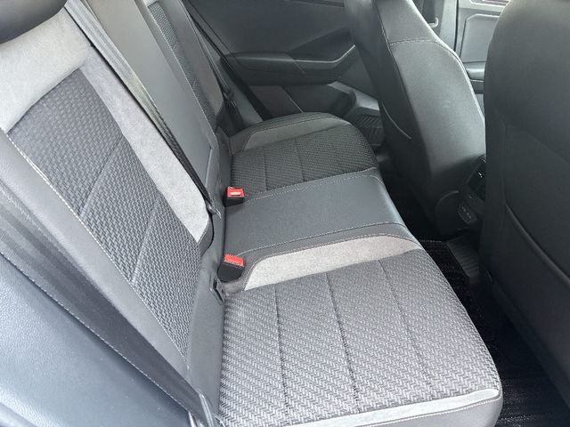 VOLKSWAGEN T-ROC 2021 Image 31