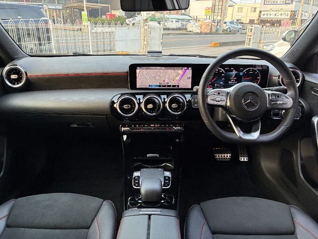 MERCEDES BENZ A CLAS 2019 Image 31