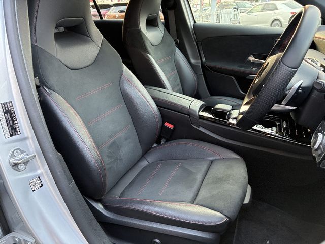 MERCEDES BENZ A CLAS 2019 Image 31