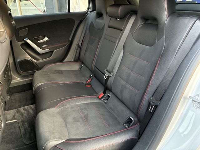 MERCEDES BENZ A CLAS 2019 Image 31