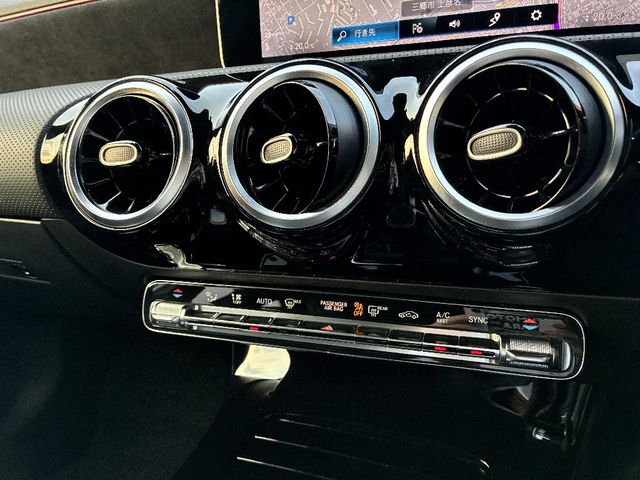 MERCEDES BENZ A CLAS 2019 Image 31