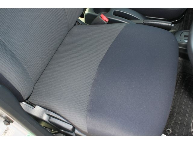 DAIHATSU ESSE 2011 Image 31