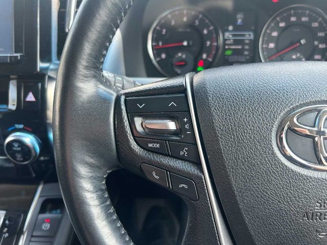 TOYOTA VELLFIRE 2015 Image 31