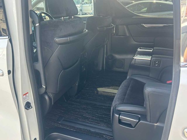 TOYOTA VELLFIRE 2015 Image 31