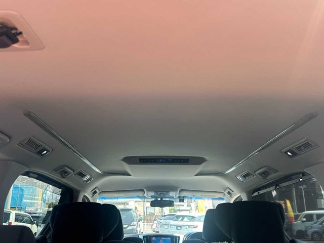 TOYOTA VELLFIRE 2015 Image 31