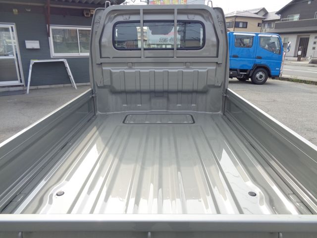 NISSAN CLIPPER TRUCK 2026 Image 31