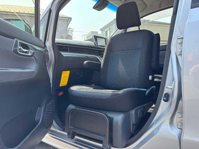 DAIHATSU MOVE CUSTOM 2015 Image 31