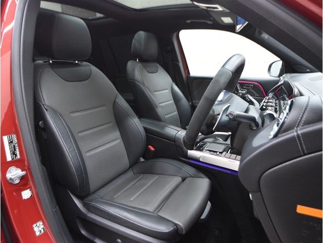 MERCEDES BENZ MERCEDES AMG GLB CLA 2021 Image 31