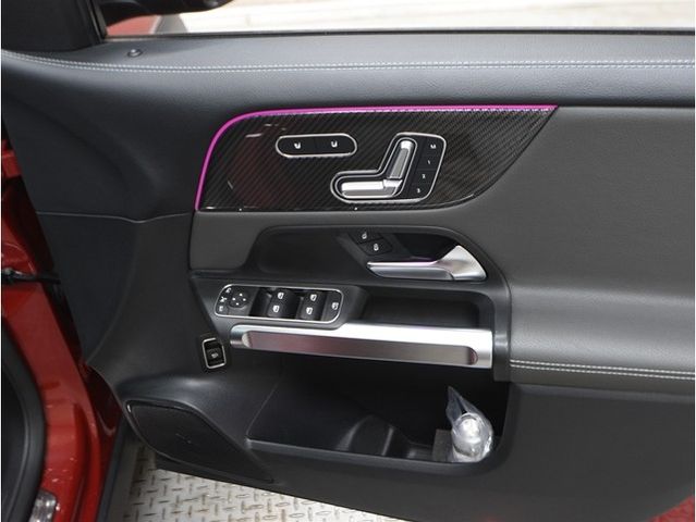 MERCEDES BENZ MERCEDES AMG GLB CLA 2021 Image 31