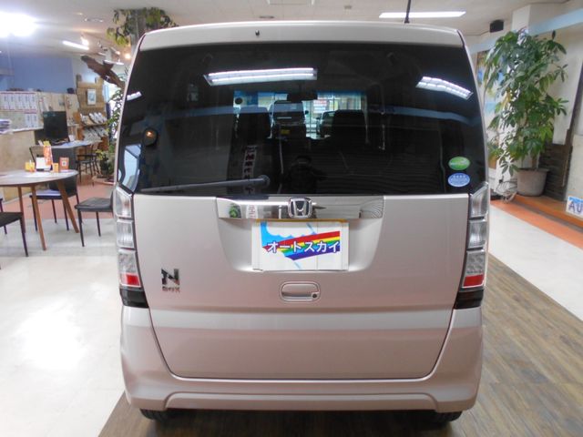 HONDA N BOX 2013 Image 31