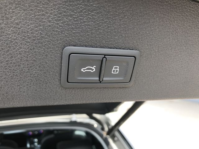 AUDI Q2 2019 Image 31