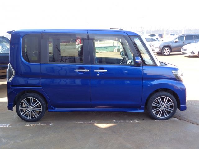 DAIHATSU TANTO CUSTOM 4WD 2016 Image 31