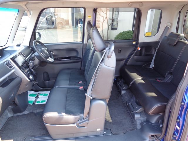 DAIHATSU TANTO CUSTOM 4WD 2016 Image 31