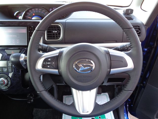 DAIHATSU TANTO CUSTOM 4WD 2016 Image 31