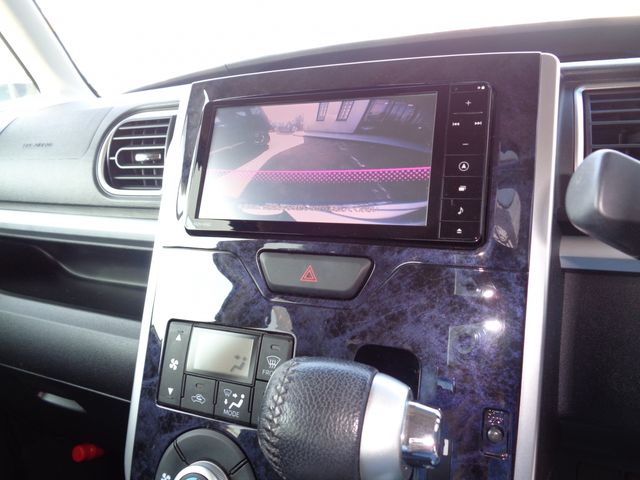 DAIHATSU TANTO CUSTOM 4WD 2016 Image 31