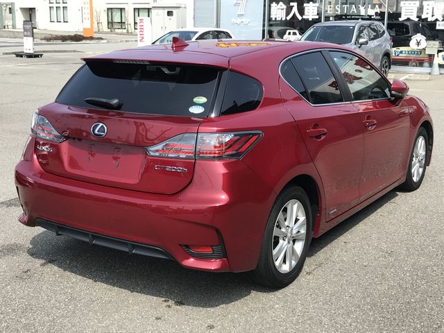 TOYOTA LEXUS CT200H 2017 Image 31