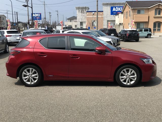 TOYOTA LEXUS CT200H 2017 Image 31