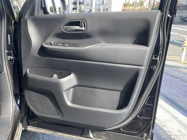 TOYOTA VOXY 2023 Image 31