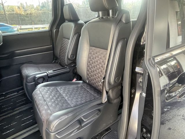 TOYOTA VOXY 2023 Image 31