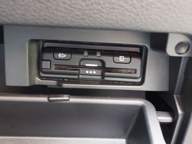 NISSAN SERENA  S-HYBRID 2021 Image 31