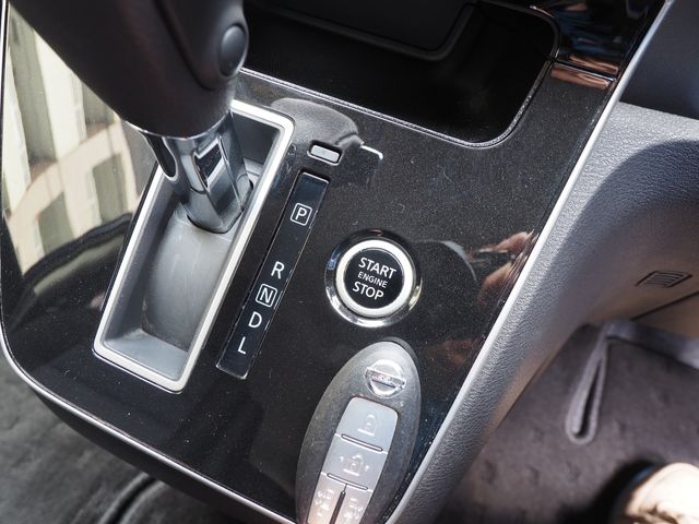 NISSAN SERENA  S-HYBRID 2021 Image 31