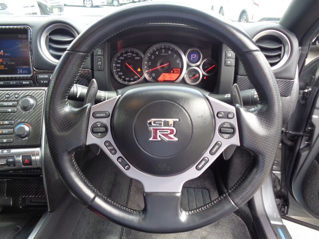 NISSAN GT-R 2009 Image 31