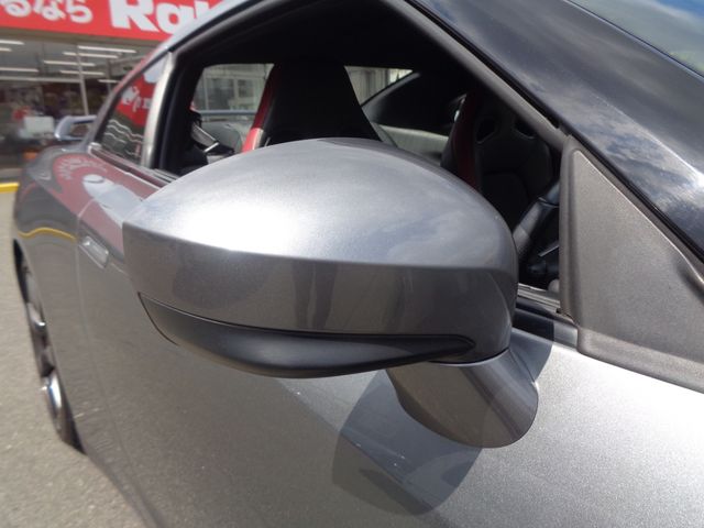 NISSAN GT-R 2009 Image 31