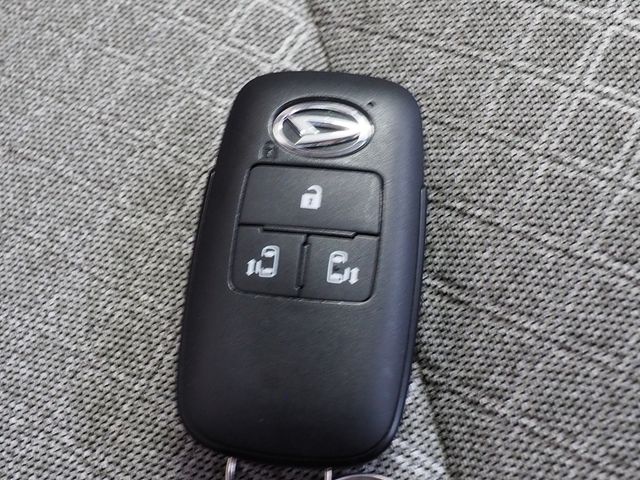 DAIHATSU TANTO 2020 Image 31