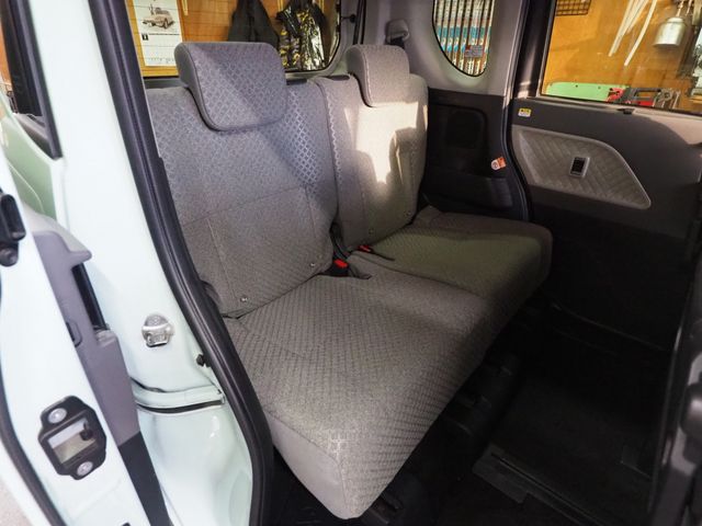 DAIHATSU TANTO 2020 Image 31