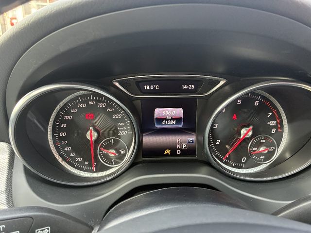 MERCEDES BENZ GLA CL 2017 Image 31