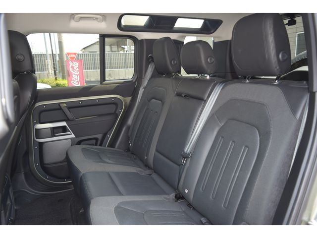 ROVER DEFENDER 2020 Image 31