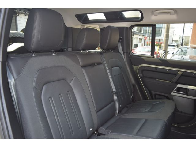 ROVER DEFENDER 2020 Image 31