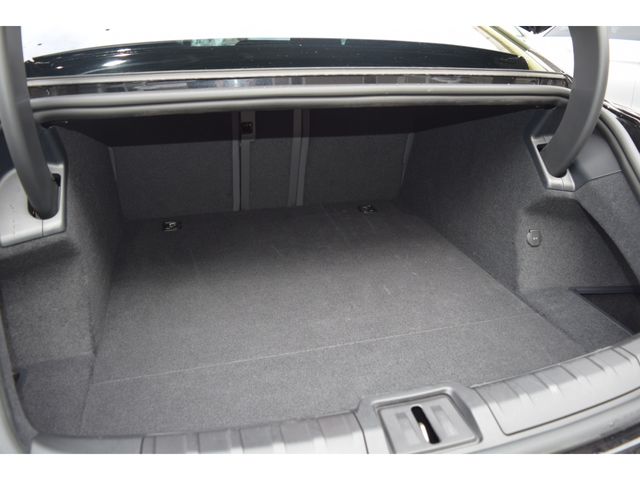 PORSCHE TAYCAN 2023 Image 31