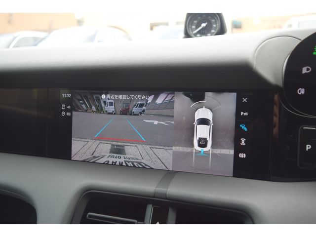 PORSCHE TAYCAN 2023 Image 31