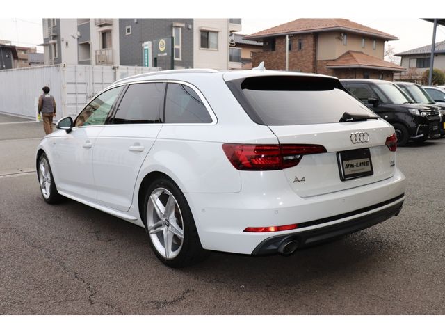 AUDI A4 AVANT 2018 Image 31