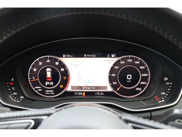 AUDI A4 AVANT 2018 Image 31