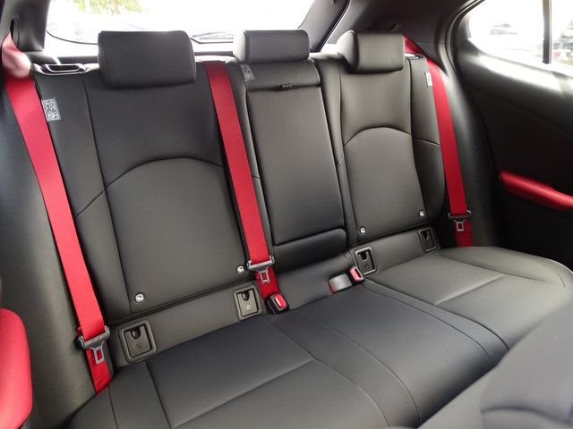 TOYOTA LEXUS UX250H 2023 Image 31