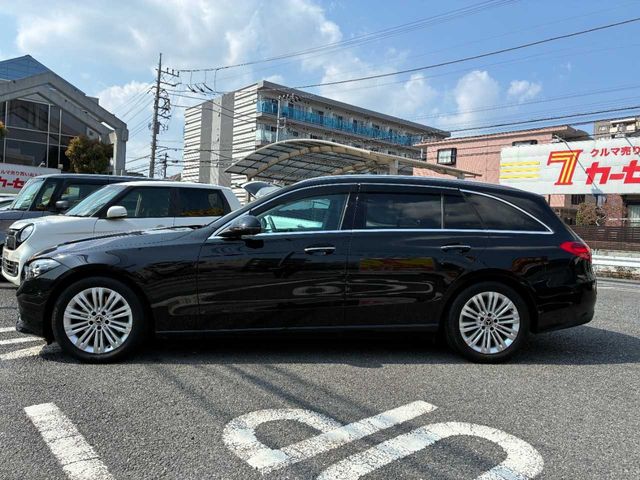 MERCEDES BENZ C CLAS 2022 Image 31