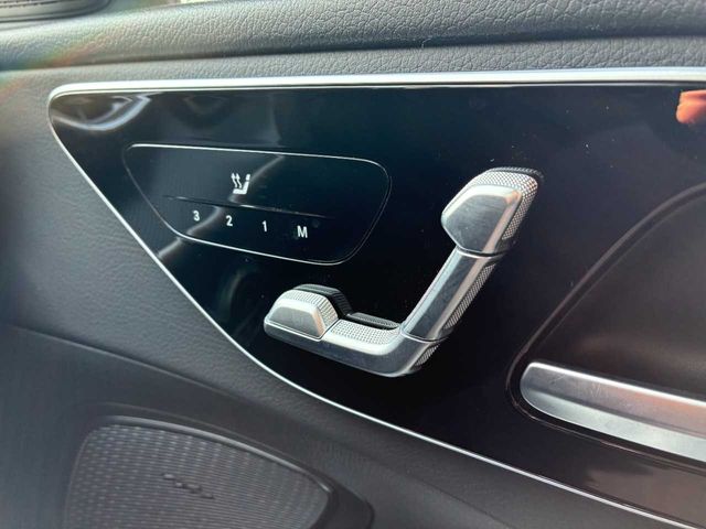 MERCEDES BENZ C CLAS 2022 Image 31