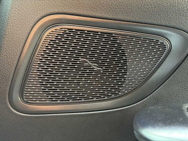 MERCEDES BENZ C CLAS 2022 Image 31