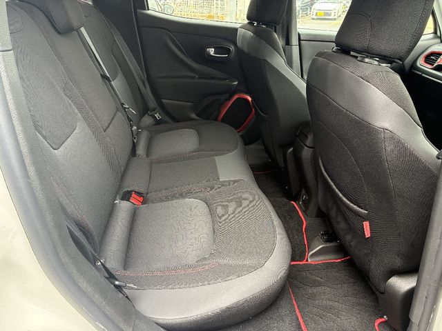 JEEP RENEGADE 4WD 2017 Image 31